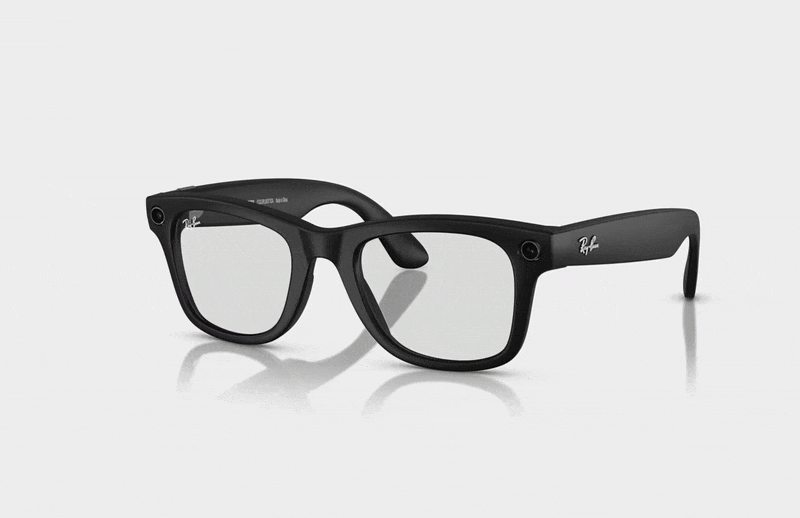 Ray-Ban Meta Wayfarer 601S1M con tecnología IA, montura negro mate y lentes fotocromaticas Transitions verdes