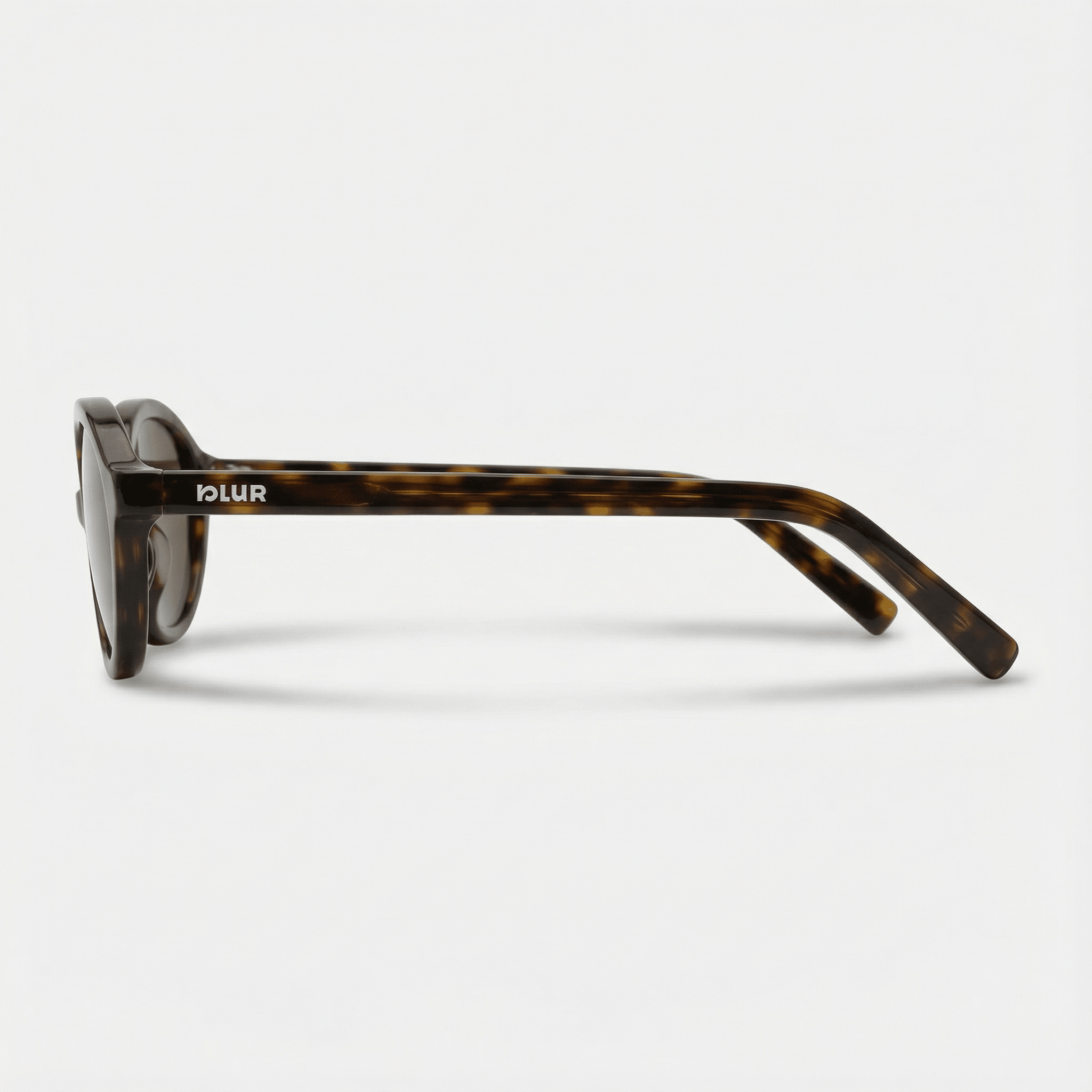 Beso Carey C2 | Marrón — gafas de sol de pasta, vista lateral | Blur Eyeshop