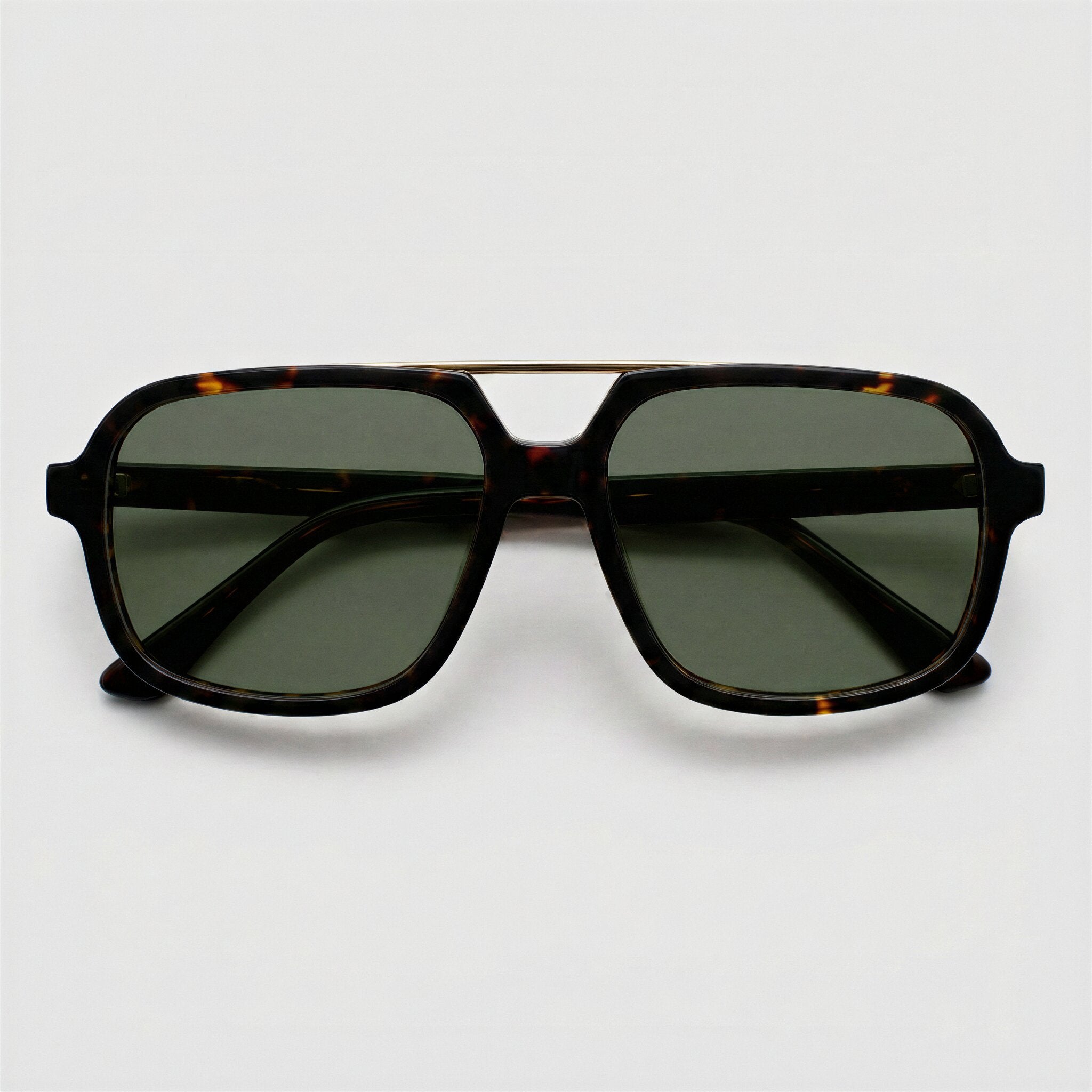 Bora C2 | Verde — gafas de sol de pasta plegadas, tamaño compacto | Blur Eyeshop