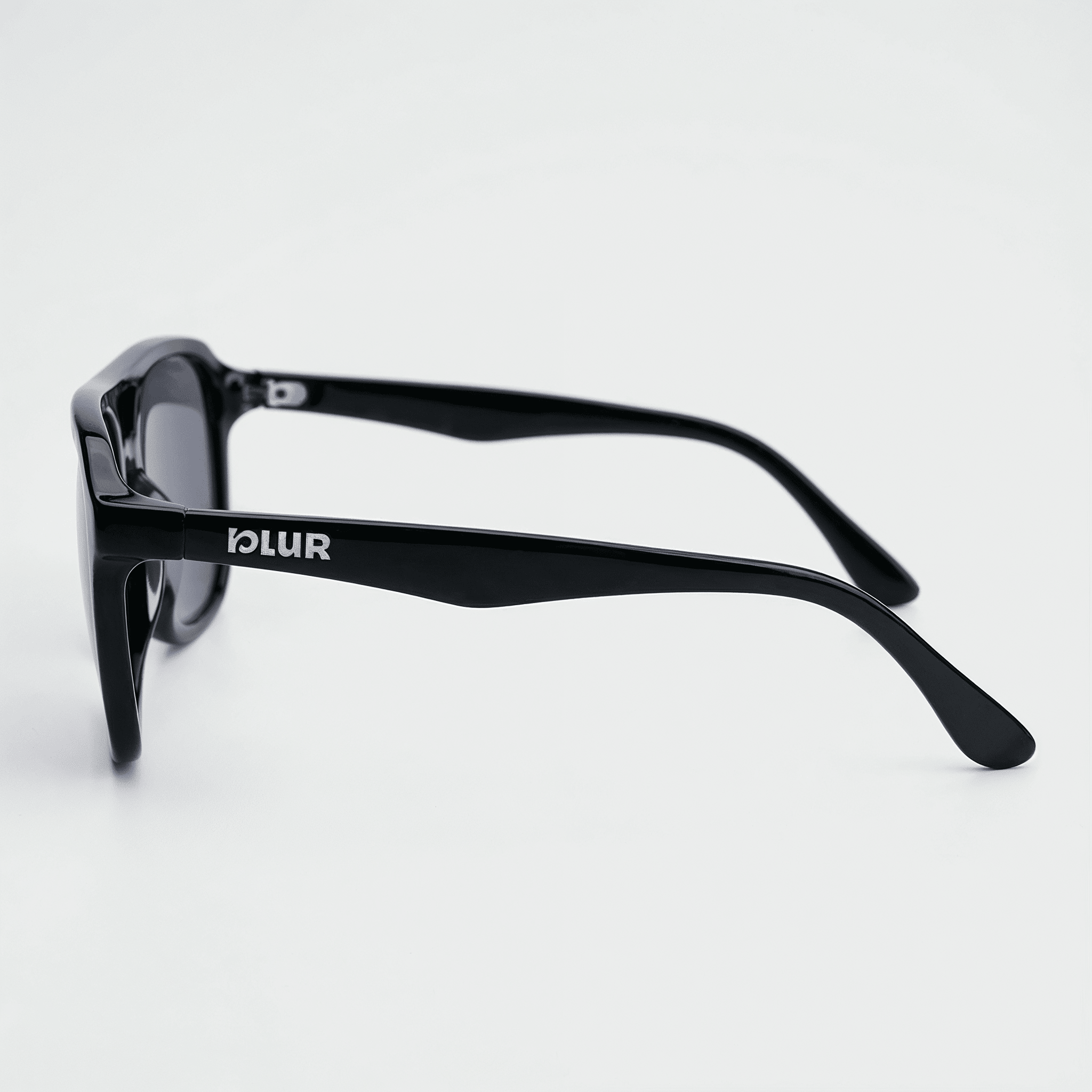 Bou C2 | Gris — gafas de sol de pasta, vista lateral | Blur Eyeshop