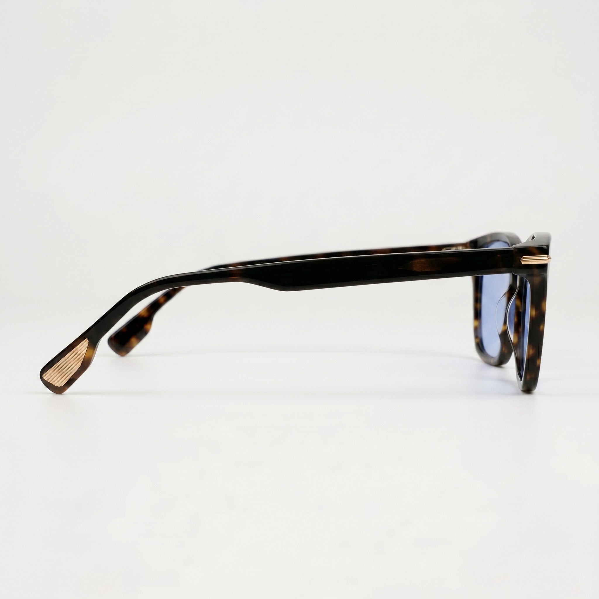 Capri C3 | Azul Cobalto — gafas de sol de pasta, vista lateral | Blur Eyeshop