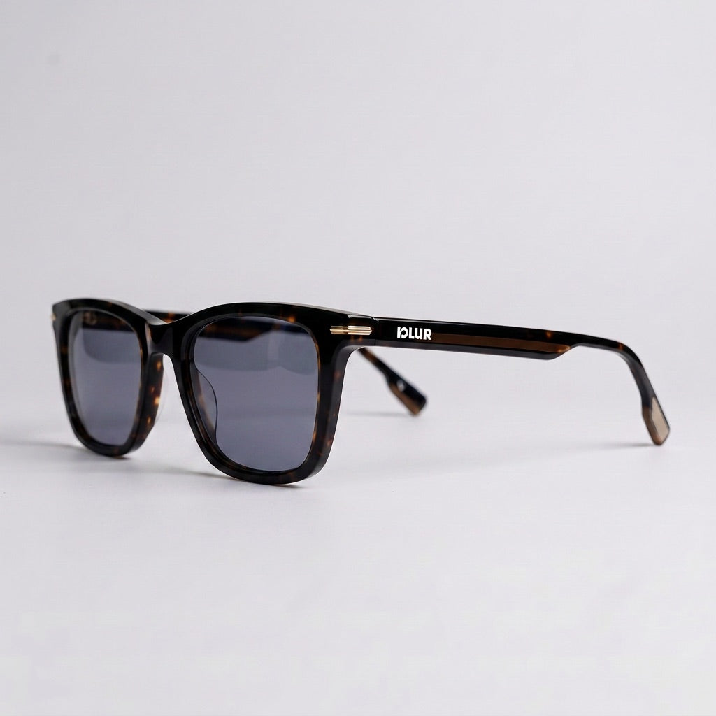 Capri C4 | Gris — gafas de sol de pasta, vista tres cuartos | Blur Eyeshop