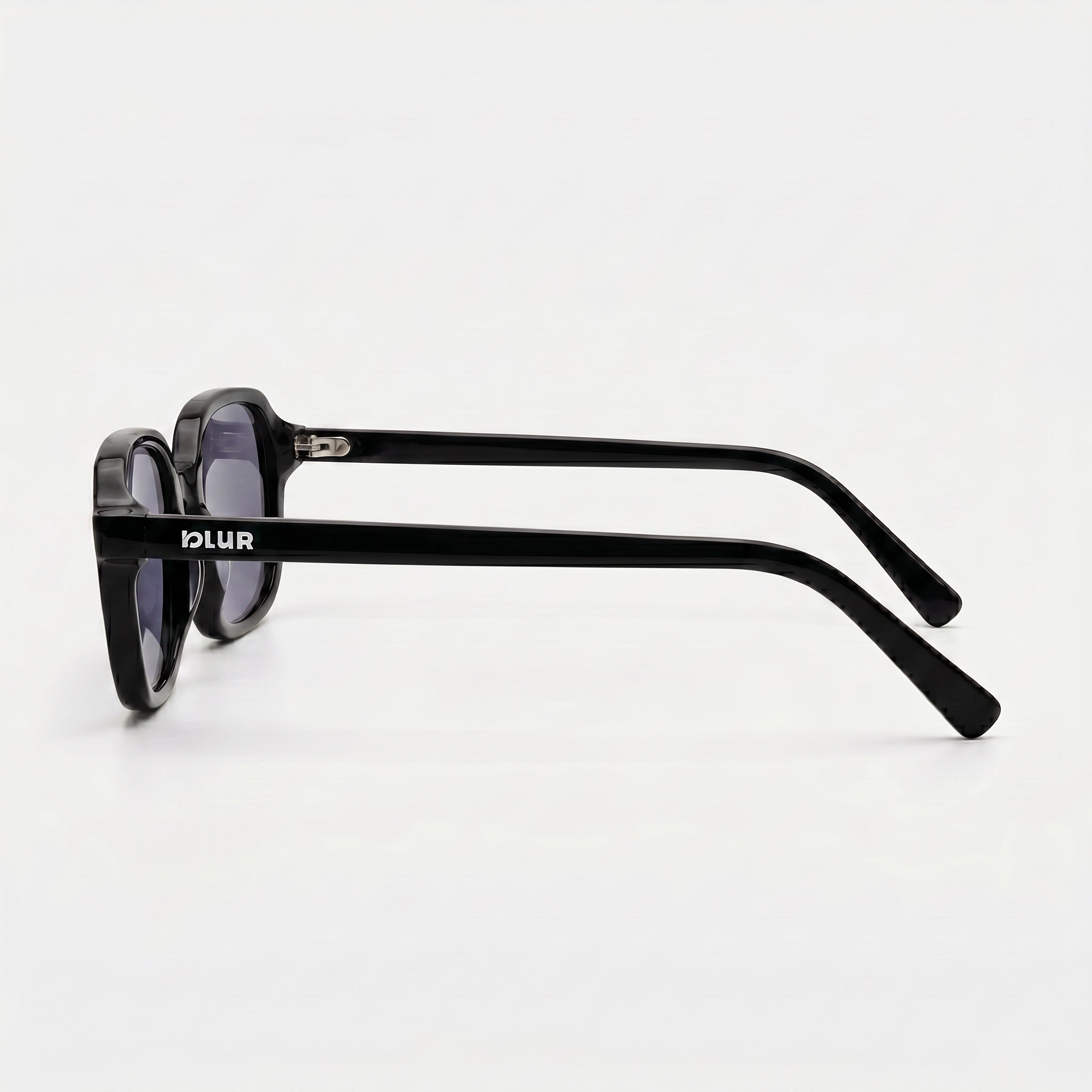 Fiji C2 | Gris — detalle del logo, gafas de pasta hechas a mano | Blur Eyeshop