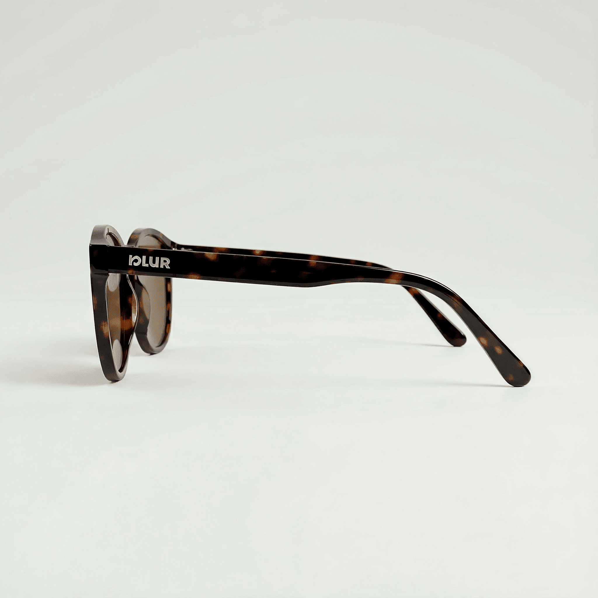 Lazaro C2 | Marrón — gafas de sol de pasta, vista lateral | Blur Eyeshop