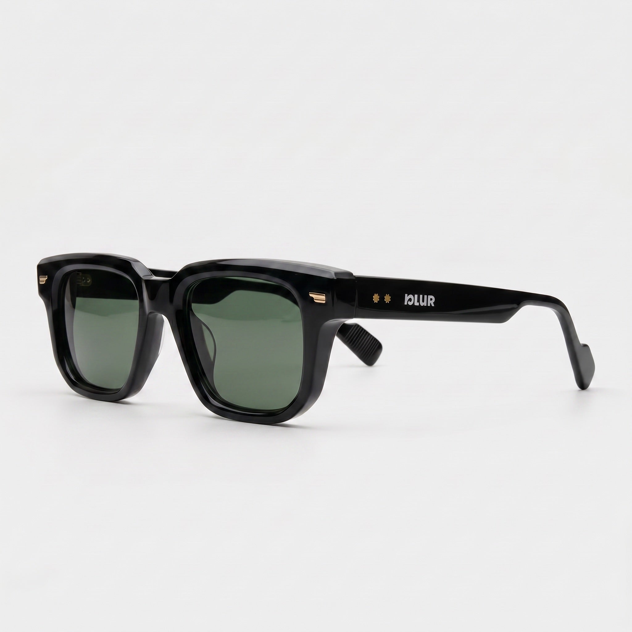 Titan Black C2 | Verde — gafas de sol de pasta, vista tres cuartos | Blur Eyeshop
