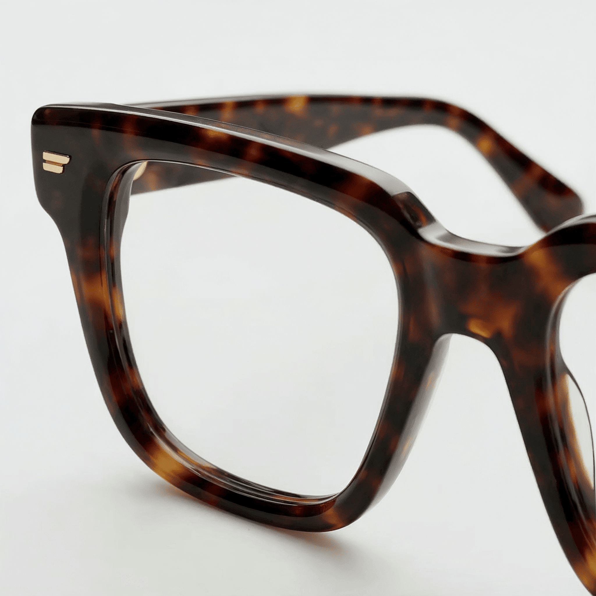 Titan C1 | Filtro Azul — montura de acetato hecha a mano, vista lateral | Blur Eyeshop
