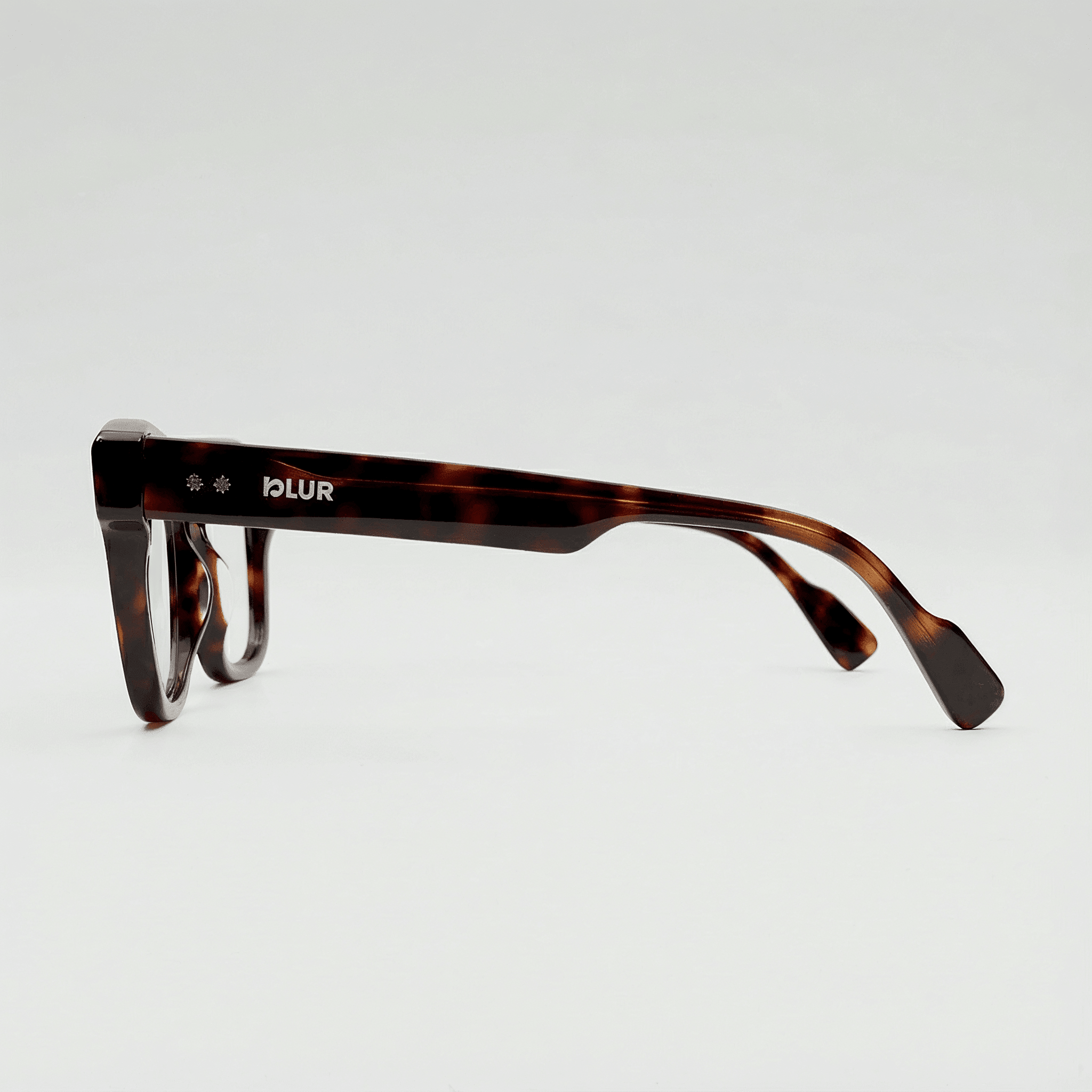Titan C1 | Filtro Azul — gafas de pasta con filtro de luz azul, vista lateral | Blur Eyeshop