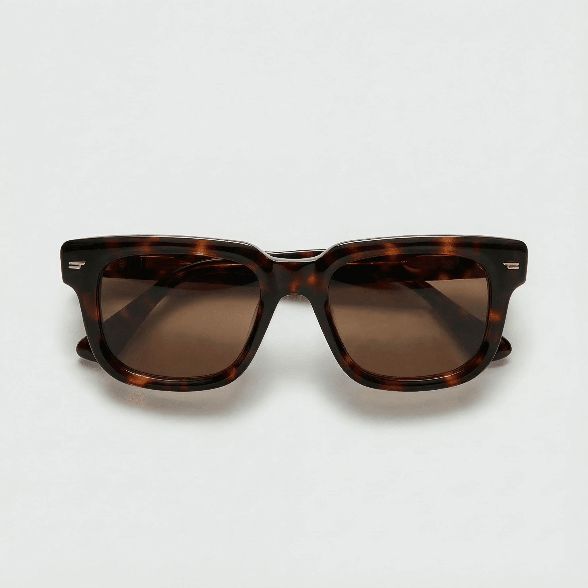 Titan C3 | Marrón — montura plegada | Blur Eyeshop